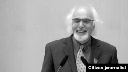 خانوادۀ یما مقصودی خواستار رهایی این عضو خانواده خود هستند که توسط طالبان و درپی انتشار پُست‌هایی توسط او در شبکه‌های اجتماعی دستگیر شده است.