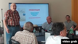 Соорганизатором «Дней русской культуры» выступает писатель, член русского ПЕН-центра Владимир Делба