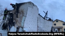 Львівська військова адміністрація оцінила вартість будівлі в 2 мільйони 258 тисяч гривень. Але сам будинок є історичним для українців, тому що з 1949 року це була конспіративна квартира Романа Шухевича