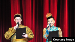 Шон Куирк жубайы менен