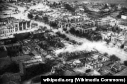 Маріуполь в руїнах під час Другої світової війни. 1943 рік