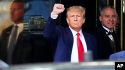 ԱՄՆ 45-րդ նախագահ Դոնալդ Թրամփը Նյու Յորքում Trump Tower-ից ուղևորվում է դատարան, 4-ը ապրիլի, 2023թ.