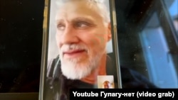 Ігор Саліков на зв'язку з Володимиром Осєчкіним після прибуття до Нідерландів