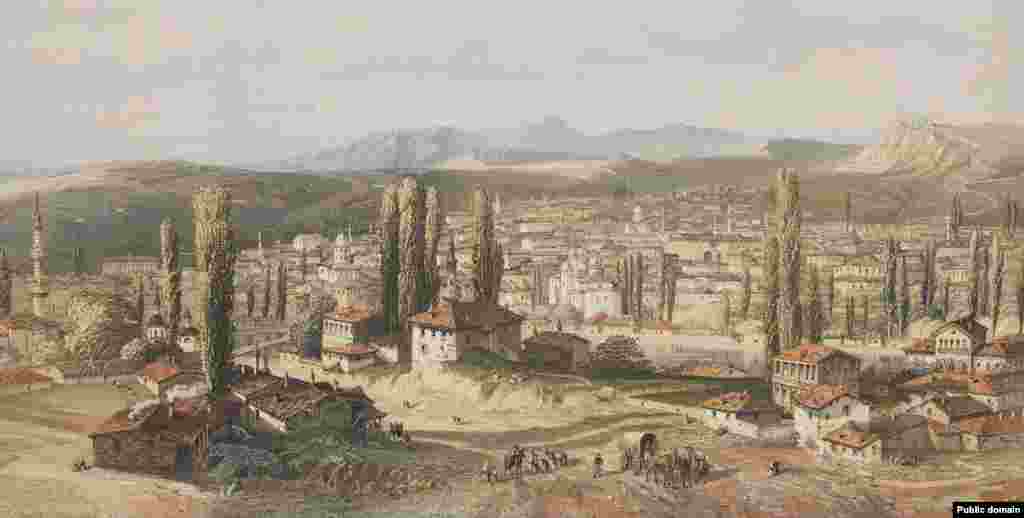 Krym tatarlarynyň arasynda &quot;Karasubazar&quot; diýilýän Belogorsk şäheri Ýerli at bu ýerde şäher bazarynyň bolandygyny aňladýar. Krym hanlygy döwründe, ol uly gul bazary hem bolupdyr, onda tutulyp getirilen slawýanlar satylypdyr.