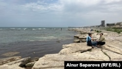 Побережье Каспийского моря.  