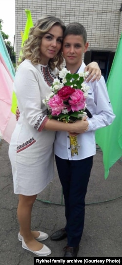 Андрій Рихель з мамою Тетяною. Фото з особистого архіву родини