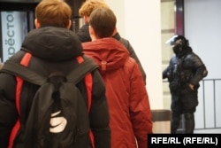 Падчас сутычак актывістаў руху «Родан» у расейскім Санкт-Пецярбурзе. 26 лютага 2023