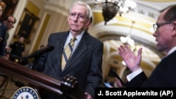 Минулого тижня Мітчу Макконнеллу виповнилося 82 роки