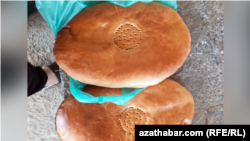 Öý şertlerinde bişirilip, satuwa çykarylan çörek