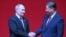 Президент Китая Си Цзиньпин (справа) и руководитель России Владимир Путин. Пекин, 16 мая 2024 года