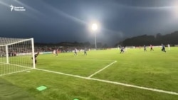 Жалал-Абад: Оңдолгон стадиондогу футбол майрамы