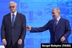 Владимир Путин и президент Российского союза промышленников и предпринимателей (РСПП) Александр Шохин