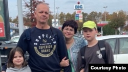 Семья Подлесных в Сербии.