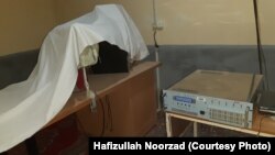 یکی از رادیو های محلی در ولایت نیمروز که فعالیتش را متوقف کرده است