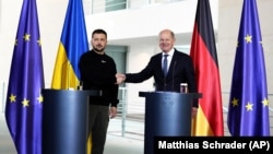 Президент України Володимир Зеленський і канцлер Німеччини Олаф Шольц. Берлін, 14 травня 2023 року