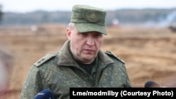 Міністар абароны Беларусі Віктар Хрэнін, архіўнае фота