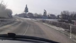 Дорога у Білопіллі на Сумщині вранці 24 лютого 2022 року (відео)