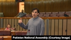 محسن داور، رهبر جنبش ملی دموکراتیک و نماینده پارلمان پاکستان