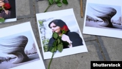 تصویری از مهسا امینی بانوی که در توقیف گشت ارشاد جان داد