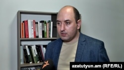 Քաղաքագետ Տիգրան Գրիգորյան, արխիվ