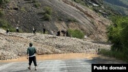 Бишкек-Ош автожолундагы сел жүргөн аймак. 23-июнь, 2024-жыл. (архив)