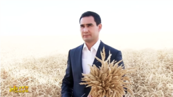 Prezidentiň portreti üçin ýene pul ýygnaldy, az aýlykly adamlar gaty nägile boldy