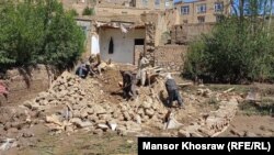 سرازیر شدن سیلاب‌ها در مناطق مختلف افغانستان در ماه‌های اخیر شمار خسارات زیادی را به شهروندان مناطق مختلف افغانستان به‌بار آورده است.