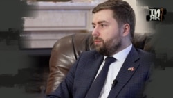 Депортовані Росією діти, біженці в економіці Латвії та мобілізація українців за кордоном. Інтерв’ю з послом України (відео)