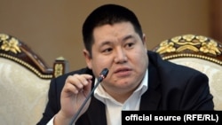 Семетей Аманбеков.