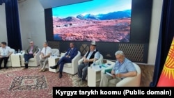 “Жети-Суу глобалдык өзгөрүүлөр доорунда (XIX кылымдын ортосу – XX кылымдын башы)” деп аталган илимий жыйын. Бишкек, Кыргызстан. 2-июль, 2024-жыл.