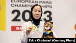 ذکیه خدادادی ورزشکار پاراتکواندوی افغان که قهرمان این رشته ورزشی در قاره اروپا شد.