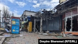 Наслідки обстрілу силами РФ зупинки громадського транспорту та житлових будинків 21 лютого 2023 року, ілюстративне фото