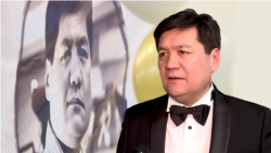 Кубат Оторбаевдин ыр саптарындагы доор үнү