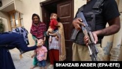 تصویر آرشیف: برنامه تطبیق واکسین پولیو در پاکستان 