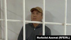 Аскат Жетиген Бишкектин Свердлов райондук сотунда. 23-май, 2024-жыл. 