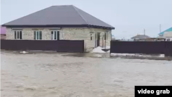 Темір ауданының орталығы Шұбарқұдықтағы еріген қар суы.