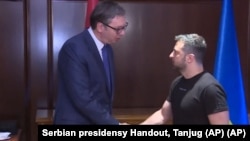 Сербиянын президенти Александр Вучич жана Украинанын президенти Владимир Зеленский. 22-август, 2023-жыл. Афина шаары
