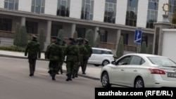 Türkmen howpsuzlyk işgärleri (Illýustrasiýa suraty)