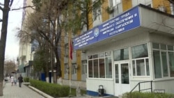 Кыргызстан: иш көп, жумушчу күч тартыш, маяна аз