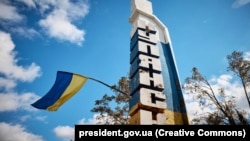 Згідно з мапою DeepState, армії РФ лишається трохи більше кілометра до північної межі Куп'янська 