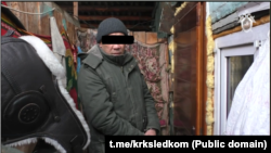 Орусияда киши өлүмүнө шектелип кармалган кыргызстандык жаран. Орусиянын Тергөө комитети тараткан сүрөт.