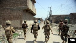 شماری از سربازان پاکستان در وزیرستان شماری - عکس از آرشیف