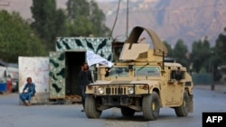 پس از یک درگیری مختصر میان طالبان و مرزبانان پاکستانی از روز چهارشنبه گذشته به این طرف گذرگاه تورخم مسدود شده است