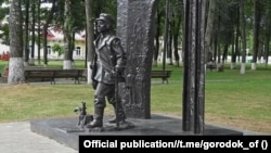 Скульптура «Тараса на Парнасе» ў Гарадку на Віцебшчыне.