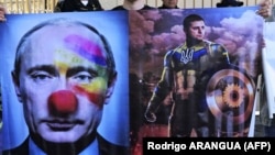 Сатиралык плакат. Мехико. 24.2.2023.