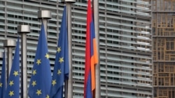 Չորս կուսակցություն կառավարությանը կոչ է անում հանրաքվե կազմակերպել Եվրամիությանն անդամակցելու հարցով 