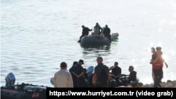 Поисковые работы погибших членов экипажа вертолета, потерпевшего крушение в Турции. Фото взято с www.hurriyet.com.tr.