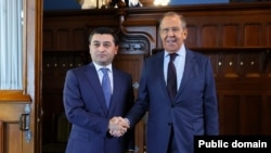 Өзбекстандын тышкы иштер министри Бахтиёр Саидов жана Орусиянын башкы дипломаты Сергей Лавров. 26-сентябрь, 2024-жыл.