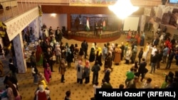 Дар Тоҷикистон бештар аз 9 ҳазор паноҳҷӯ ва муҳоҷири афғон зиндагӣ мекунанд.