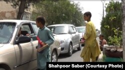 شماری از کودکان کارگر در شهر هرات